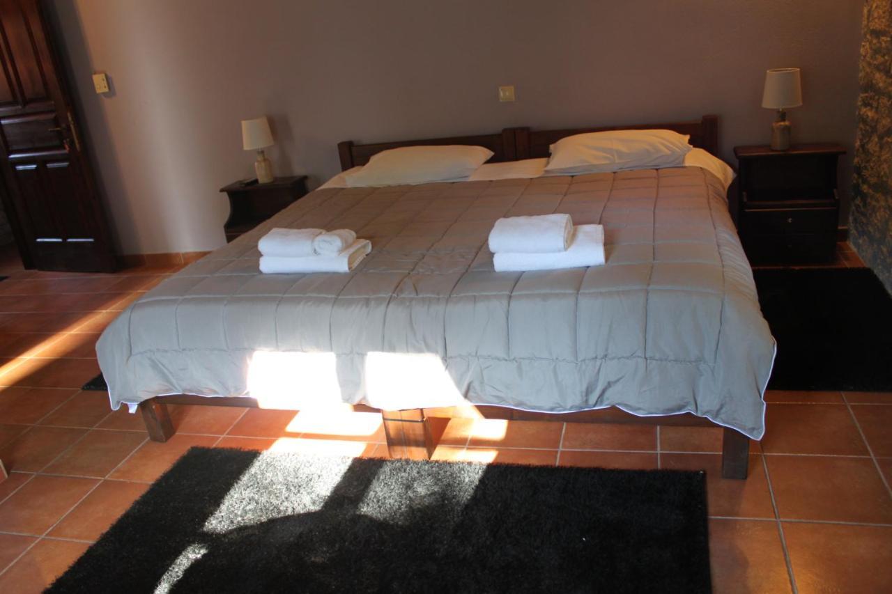 Saint George Hotell Kalavryta Exteriör bild
